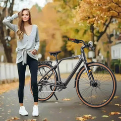 CMACEWHEEL F700-1 250W Bicicletta Elettrica da Città per Pendolari Sensore di Coppia Pneumatici 700C