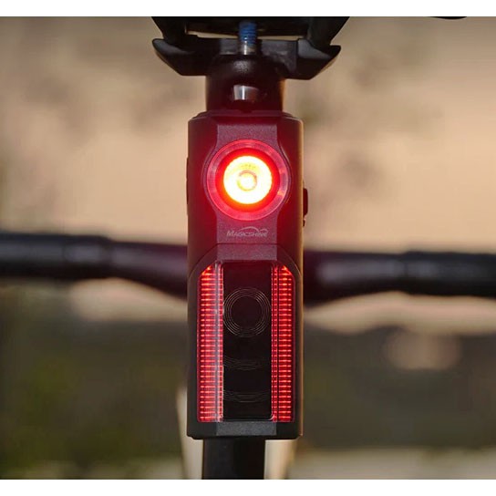 Magicshine Seemee R300 Smart Radar Taillight 300 Lumens IPX6 USB-C Black 2