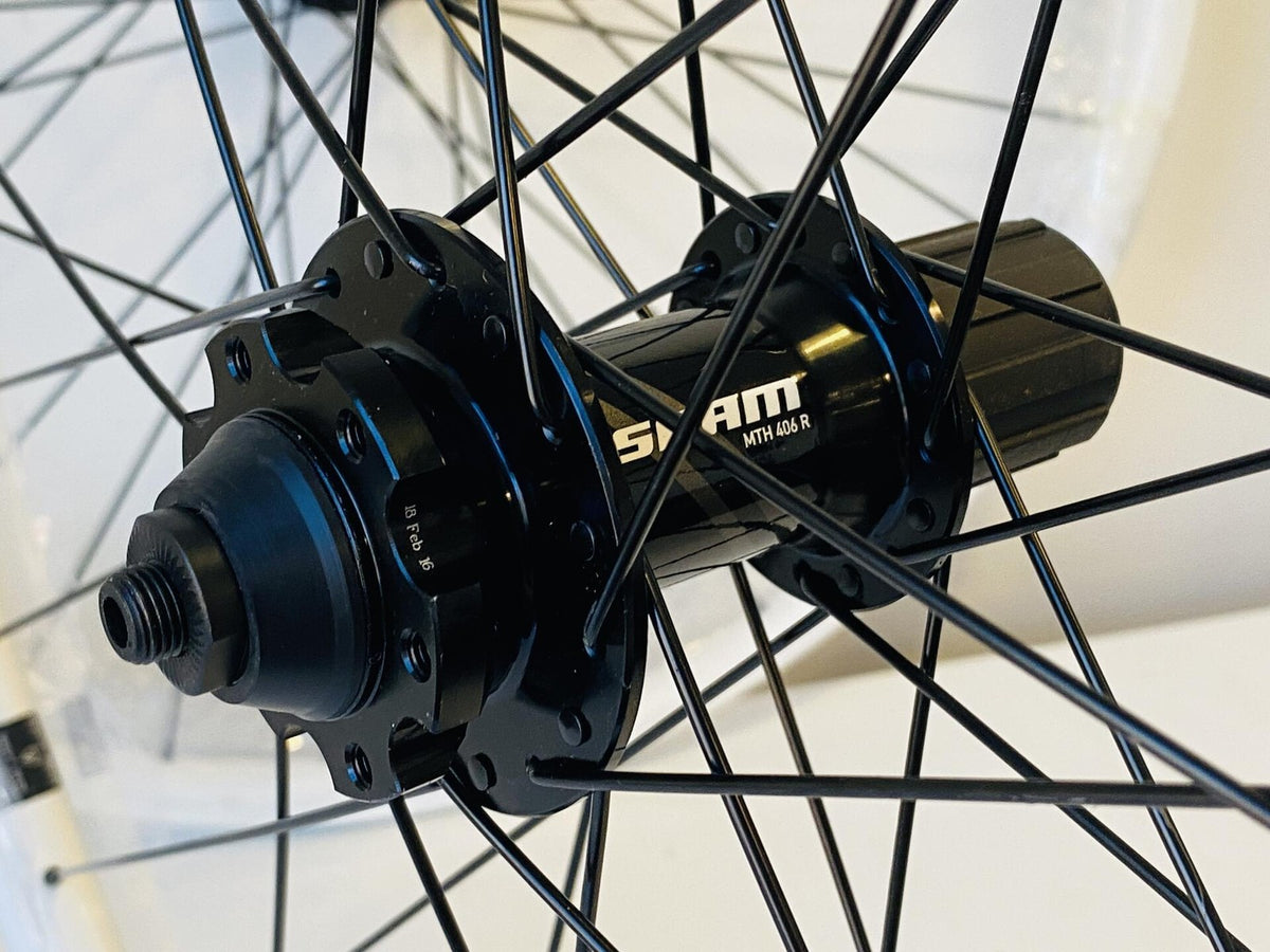 ER-20 Mach-1 29" MTB Disc Wheelset 32h MTH406 8-10s SRAM 100/135 w/ QR 8