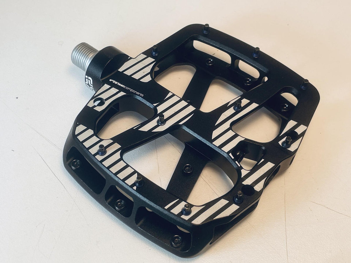 NOS e*thirteen Plus Platform Pedals EV1120 Aluminum Body - Black - New In Box 6