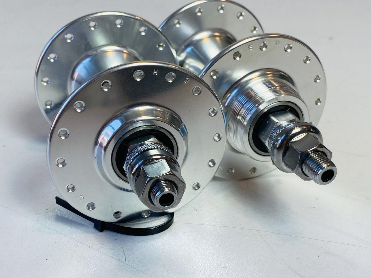 NOS SOMA Somax 32h Track Hub Set 100/120mm Fix / Free Sealed Bearings - Silver 3