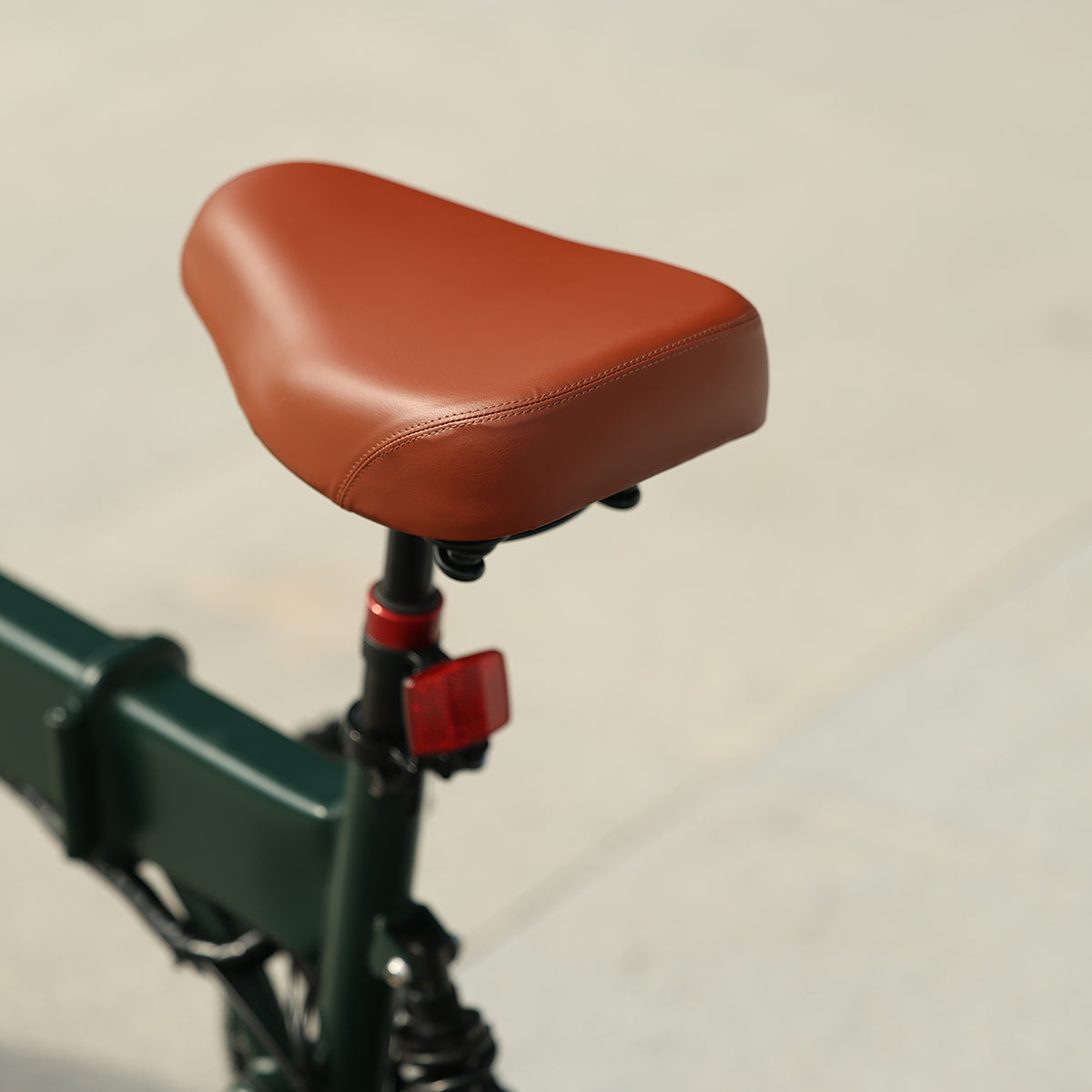 Selle - Plus large, plus grande avec doubles ressorts