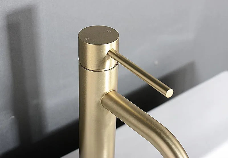 Brushed Rose Gold Bathroom Sink Faucet Deck Mounted