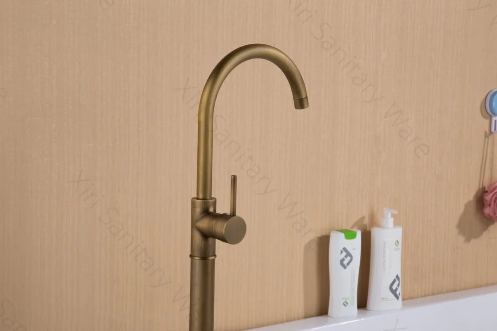 Bathtub Faucets Antique/ Black Floor Mounted Standing Bathtub