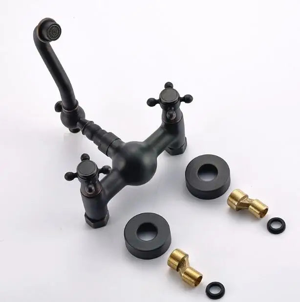 Short Swivel 360 Bathroom Bathtub Faucet Torneira Wall