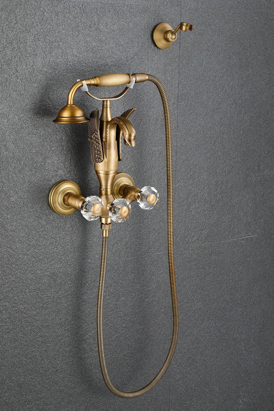 Luxury Golden Bathroom Swan Bathtub Faucet Wall Mounted