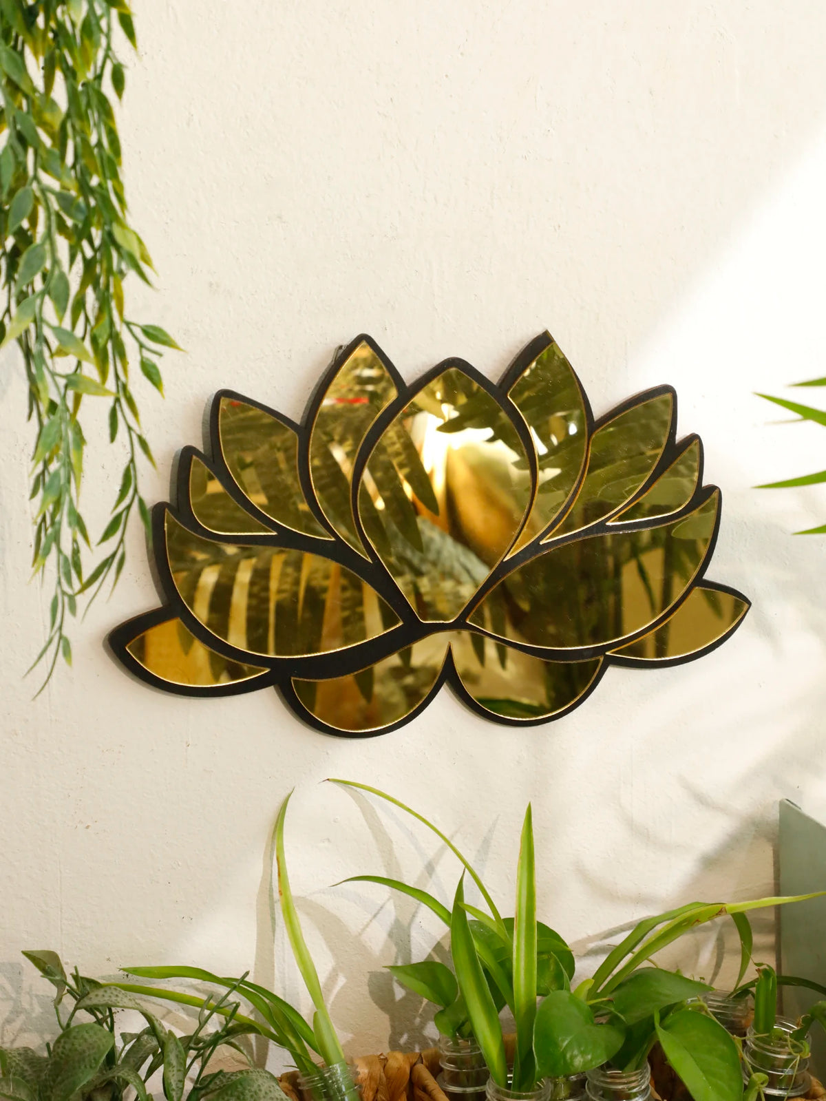 1pc Acrylic Lotus Flower Wall Mirror Decorative Modern