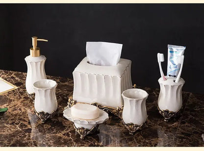 European-Style White Porcelain Lotion Bottle Rinsing Cup