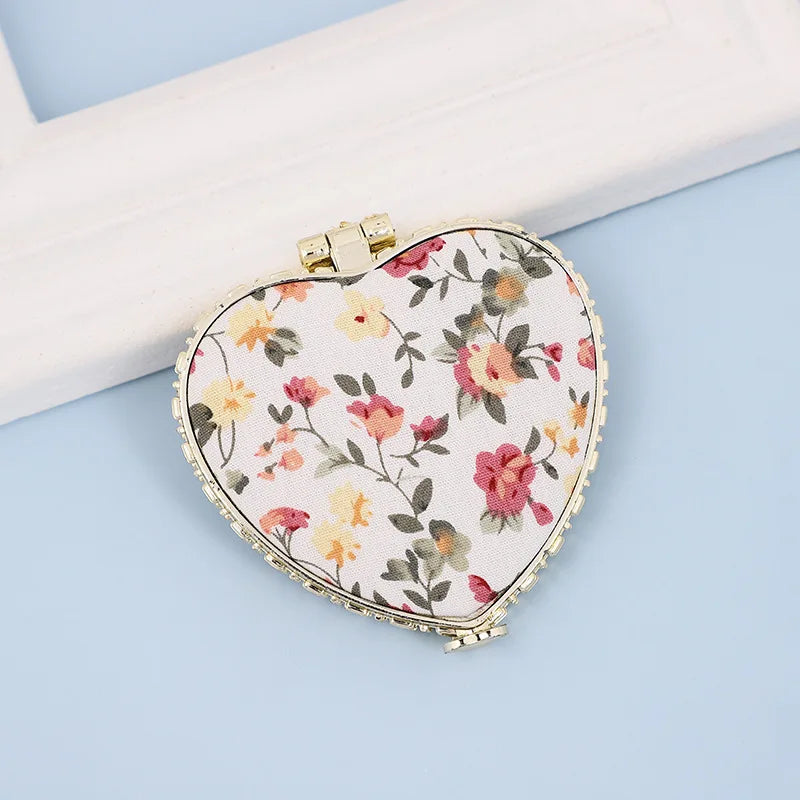 Vintage Foldable Makeup Mirror Mini Heart Round Makeup