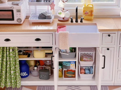 1/6 Scale Dollhouse Miniature Furniture Wooden Shelf Cabinet