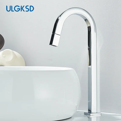 Chrome Cold Water Faucet Brass Rotating Out Water