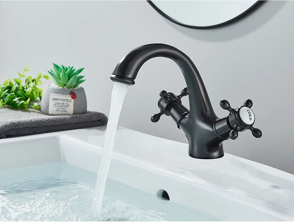 Gold/Antique Brass Bathroom Basin Sink Faucet Mixer Tap