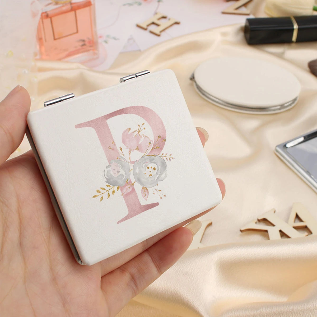 Personalized Floral First Letter White Square Double-Sided Makeup