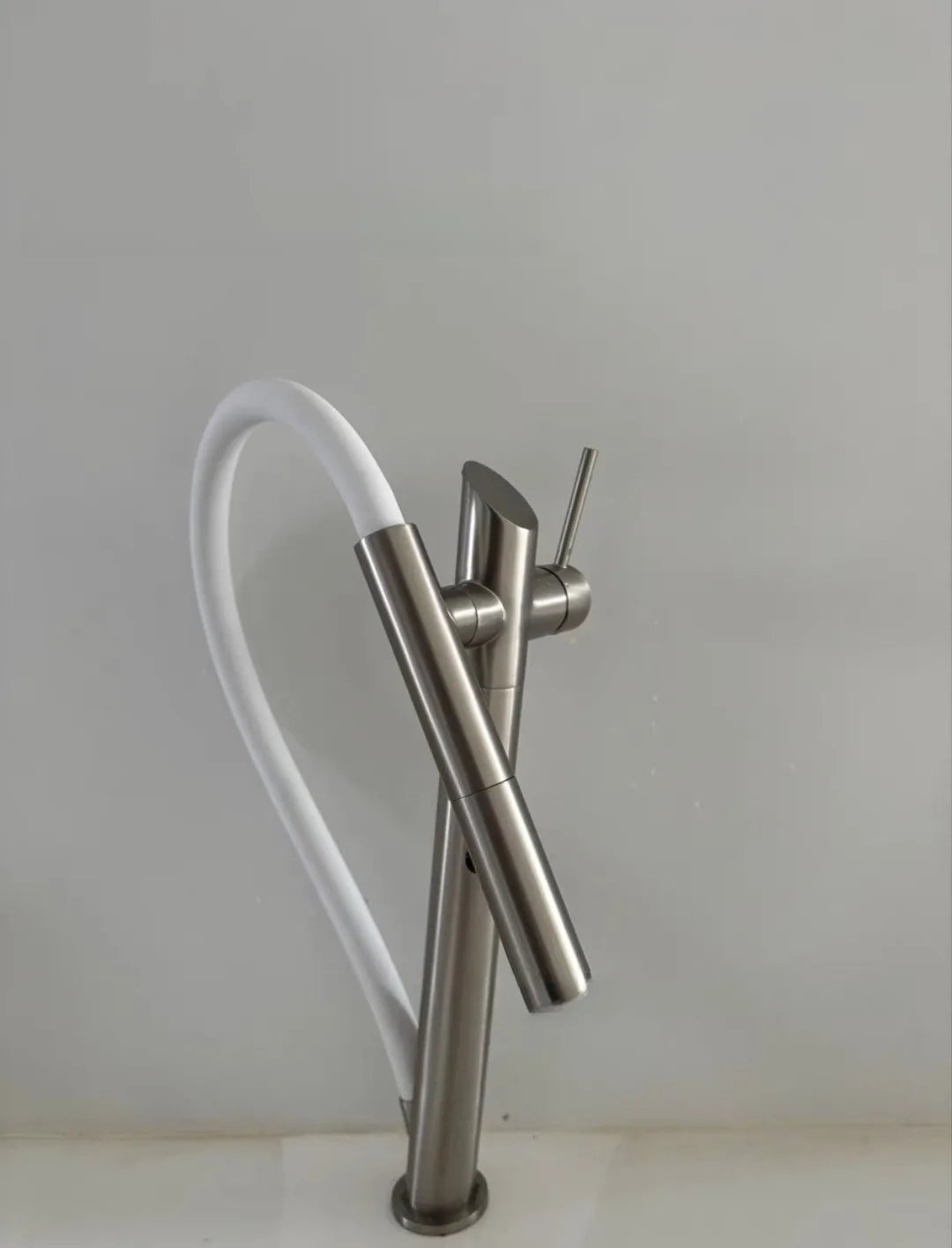 Stainless Steel Black Red Magnetic Faucet Vegetable Basin