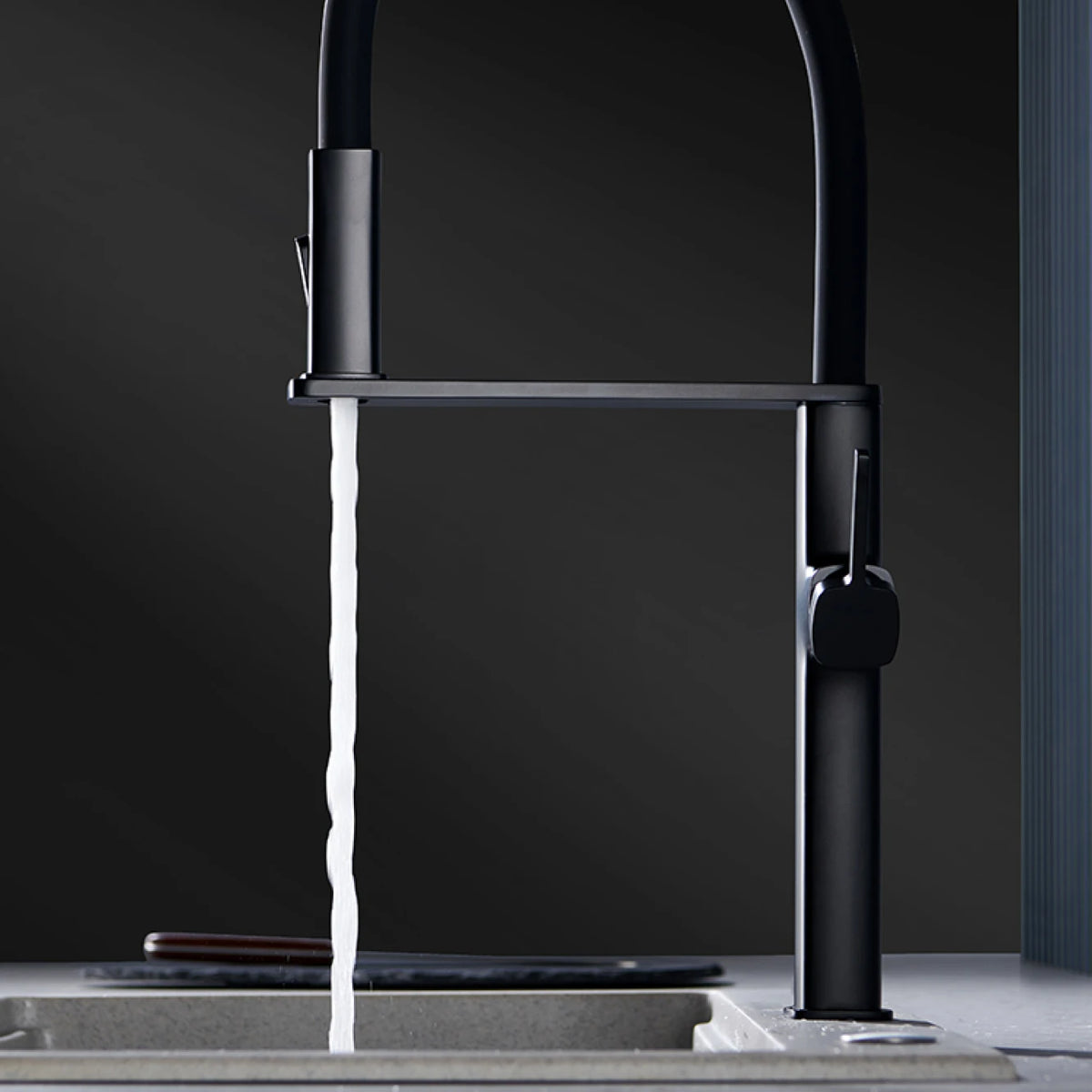 Luxury Black Brass Faucet Simple Design Magnetic Suction
