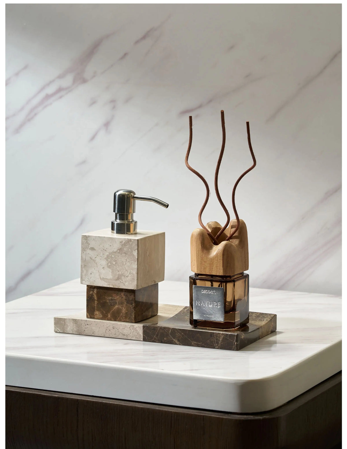 Nordic Color-Blocked Marble Lotion Bottle Aromatherapy Tray