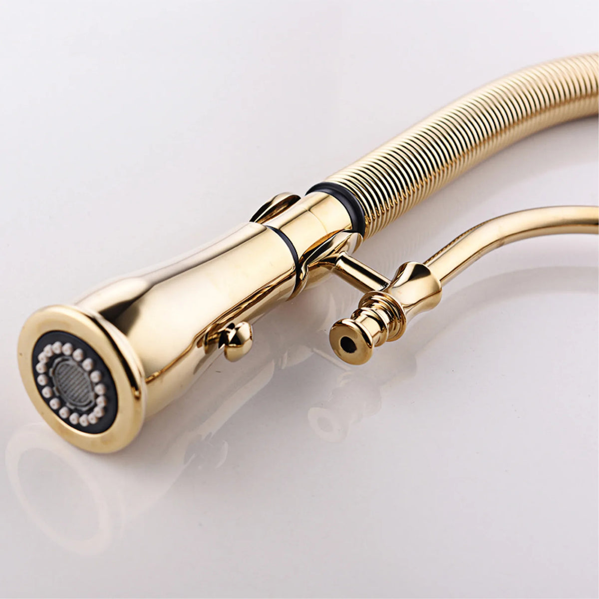 Aitana Luxury Golden Brass Faucet Retro Design Handle