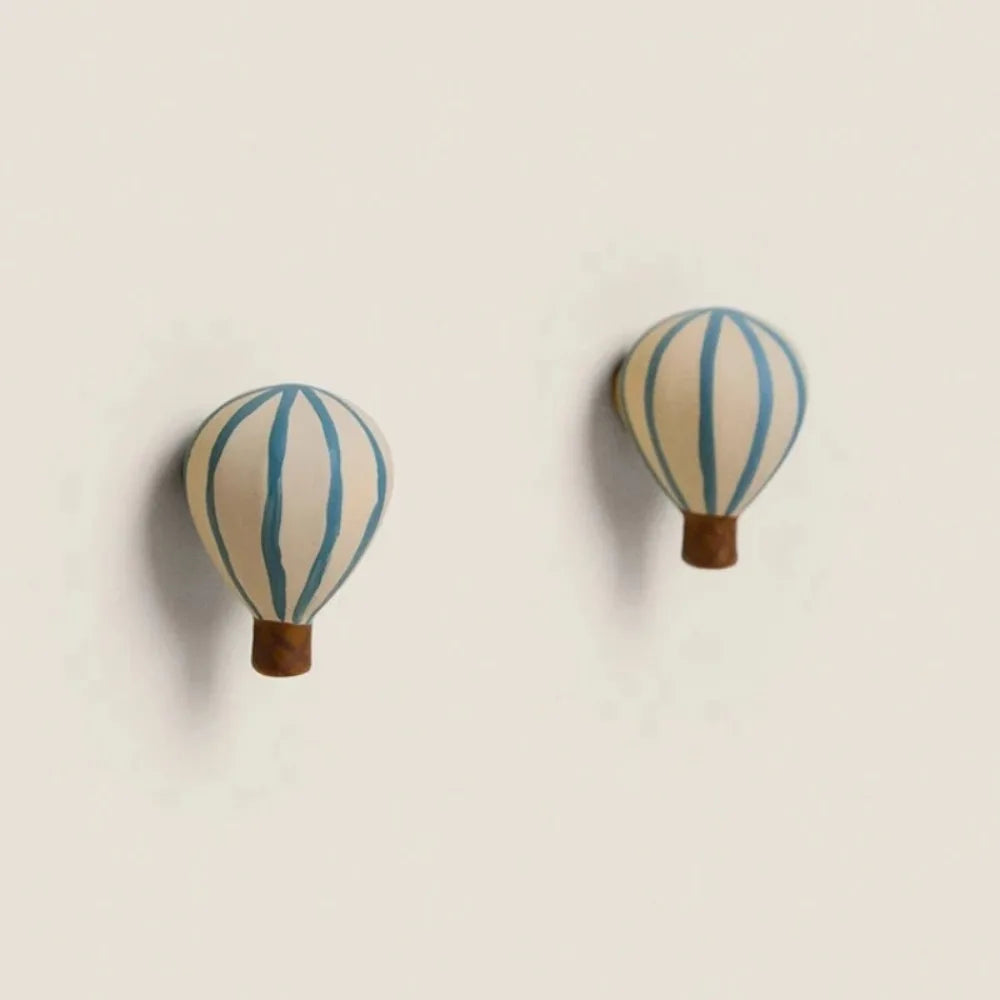 2pcs European Creative Balloon Ceramic Wall Hanging Cabinet