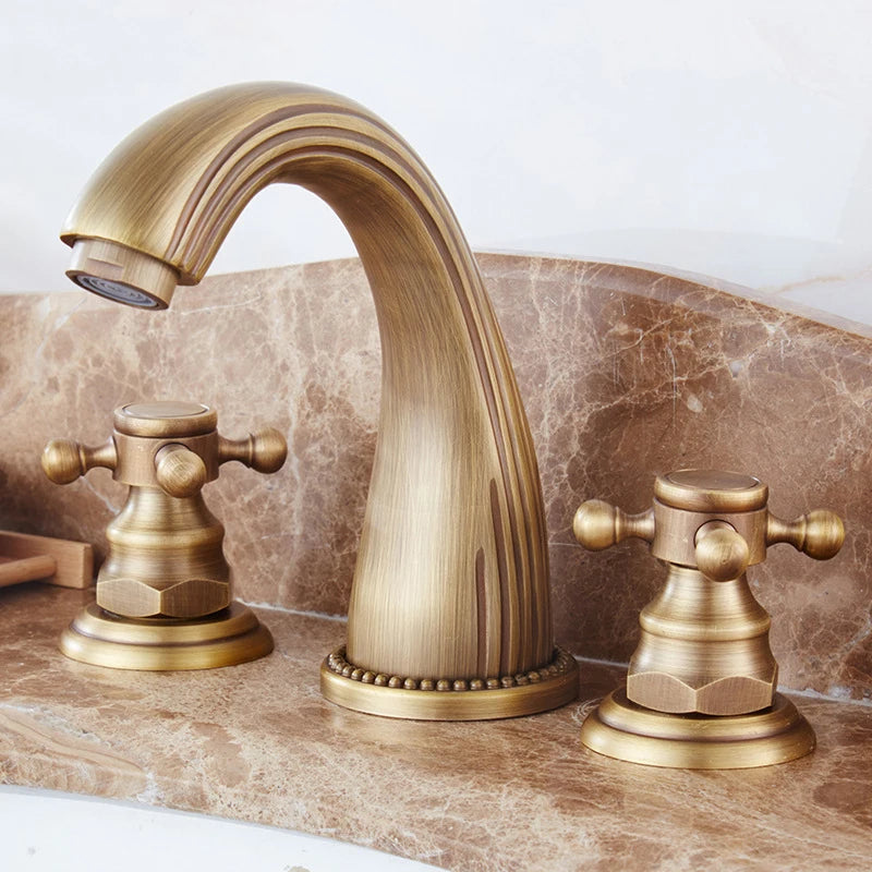 Antique Brass Basin Faucets Classic Bathroom Sink Faucet