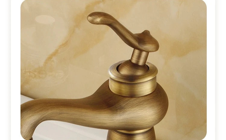 Luxury Europe Style Antique Gold Bathroom Basin Faucet