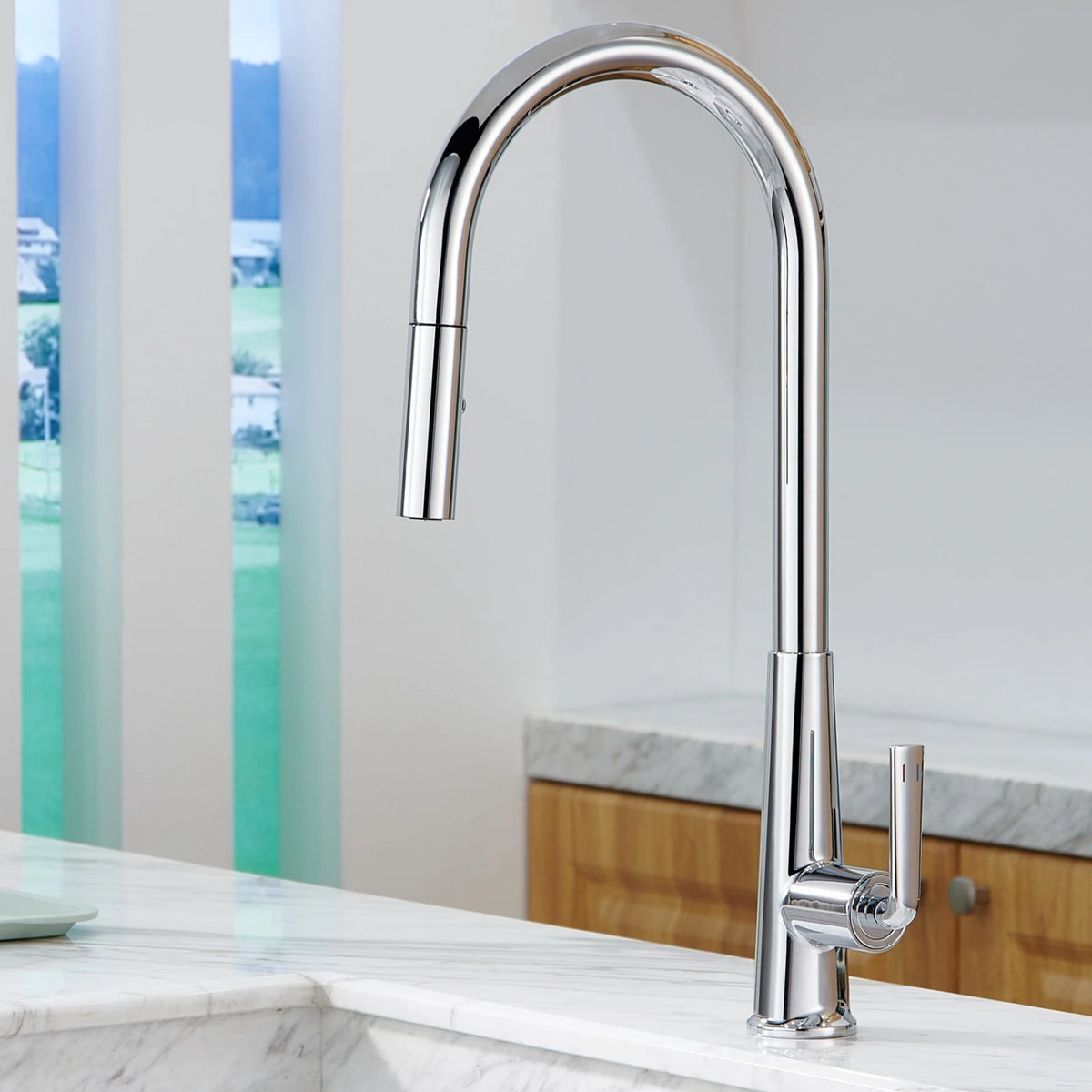 Brushed Gold Faucet Pull Out Sprayer Cold Water