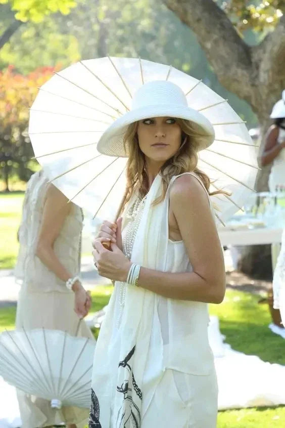 White Wedding Paper Umbrellas 60/80cm Chinese Wooden Handle