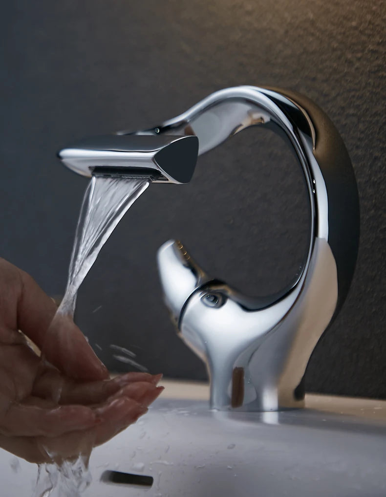 Design Basin Faucet Brass Bathroom Basin Waterfall Cold