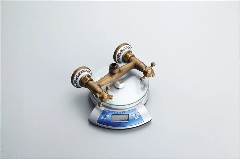Retro Shower Faucets Antique Brass Ceramics Bathtub Faucets