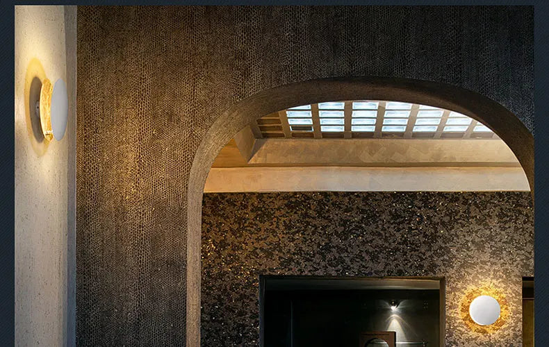 Modern Texture Designer Round Wall Lamp Rotatable Black