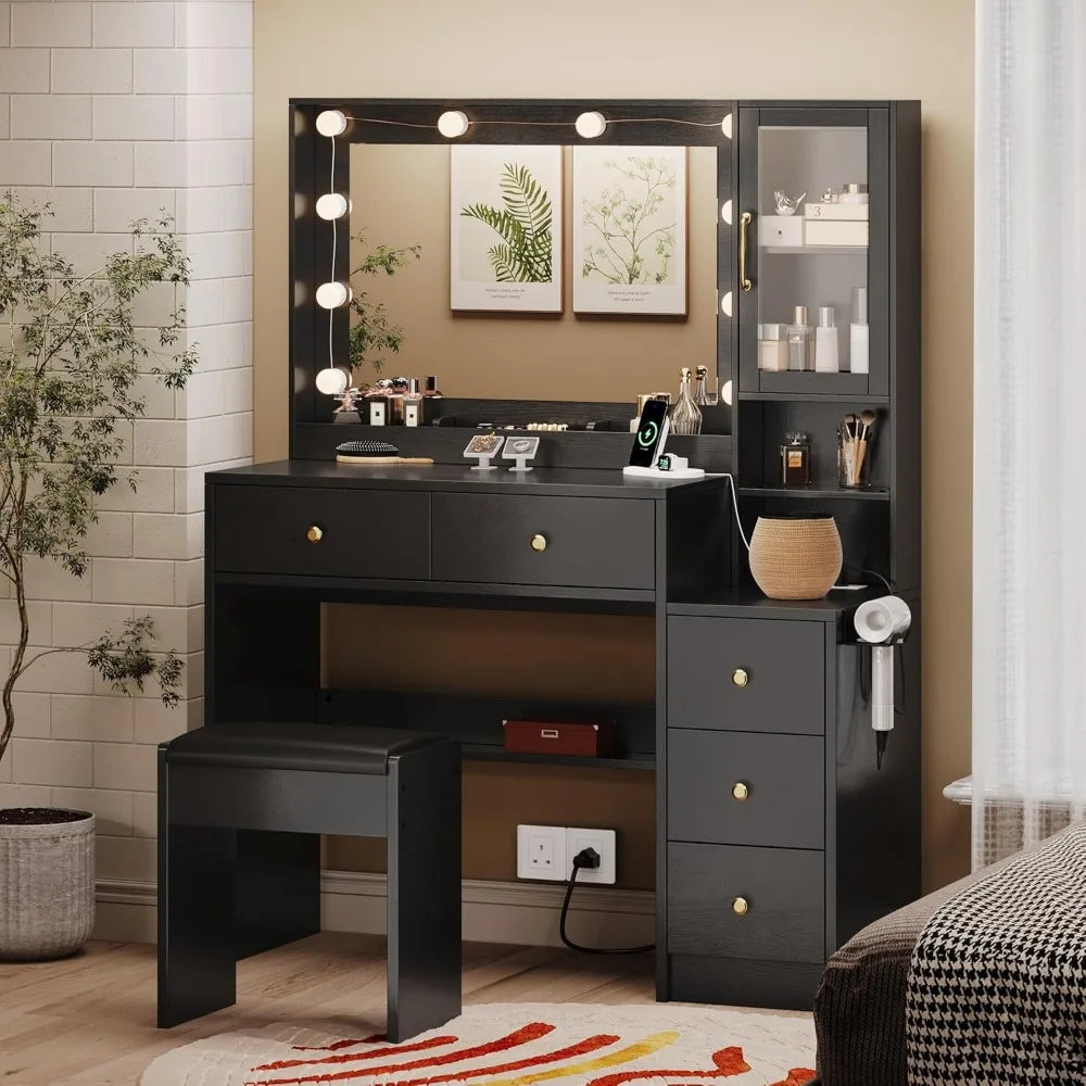 Makeup Vanity Lights & Charging Station Vanity Table