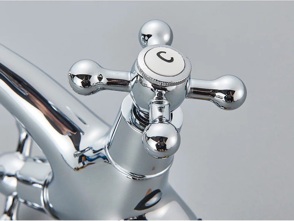 Gold/Antique Brass Bathroom Basin Sink Faucet Mixer Tap