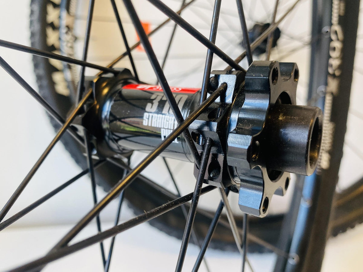 DT Swiss 370 27.5 MTB Tubeless Wheelset 28h X392 Ardent Race 12x142 15x100 10s 6
