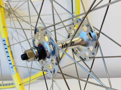 Velocity AEROHEAD 700c Track/Fixie Clincher Wheelset 32h Fix/Free 100/120 Yellow 4