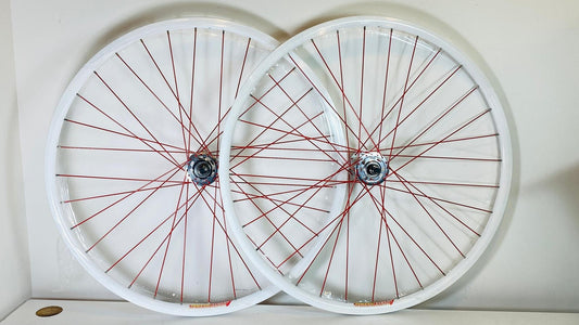 Velocity AERO 700c Track/Fixie Wheelset 32h Fix/Free 100/120 - White/Red/Silver 1