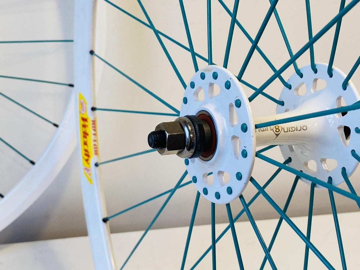 Velocity Deep-V 700c Track Wheelset 32h Origin-8 Hubs Emerald Spokes - White 4