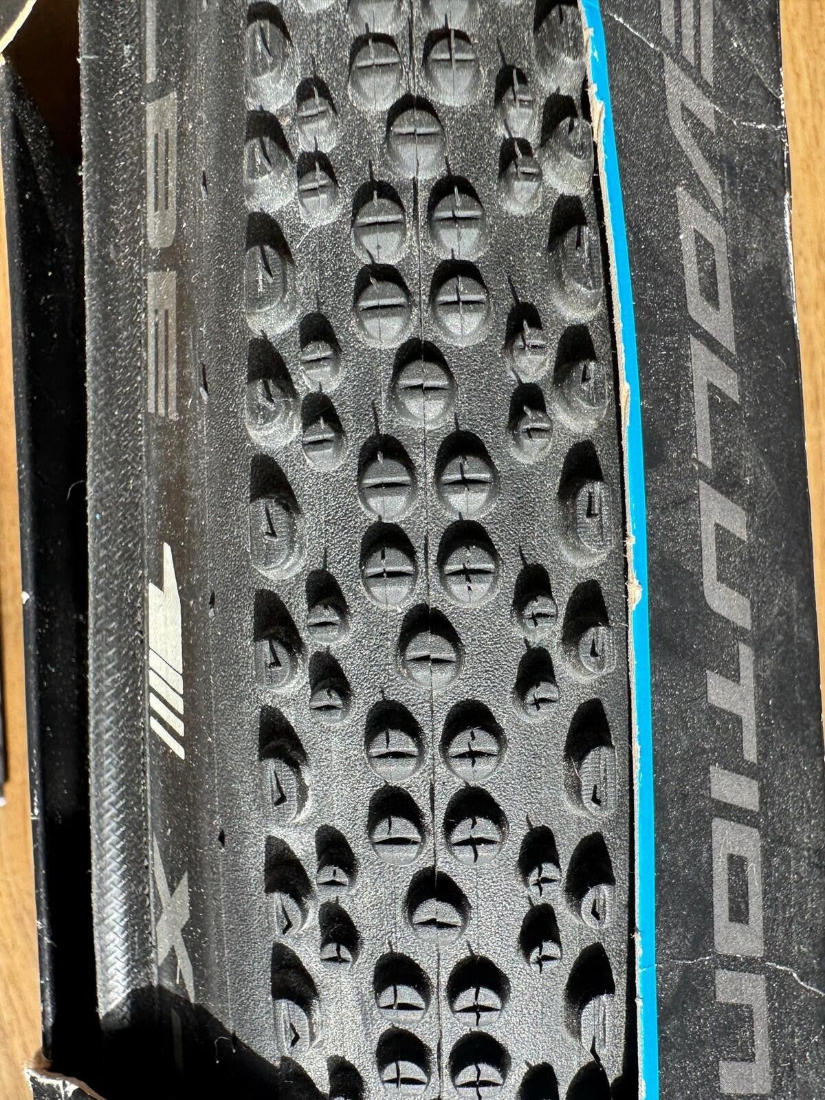 Schwalbe X-ONE Allround 700x33c Folding Tire MicroSkin TL-Easy OneStar Black 3