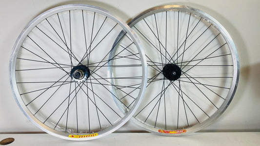 Velocity AeroHEAT 26" MTB Wheelset 32h 8-10 Speed 100/135 - Black/Silver 1
