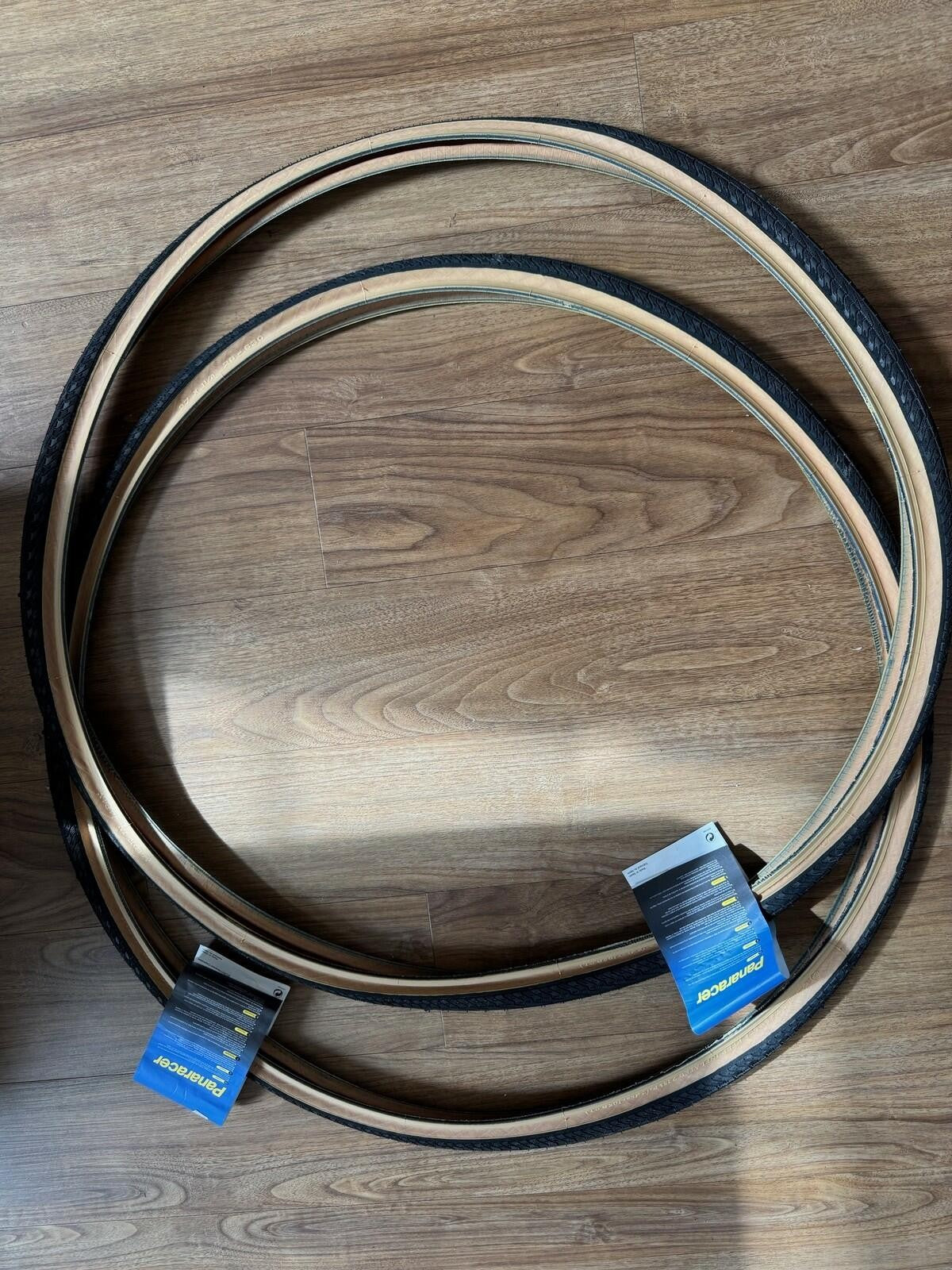 Panaracer Pasela Tire 27x1-1/8" Black/Tan Gumwall Wire 630 ISO Classic Road 3