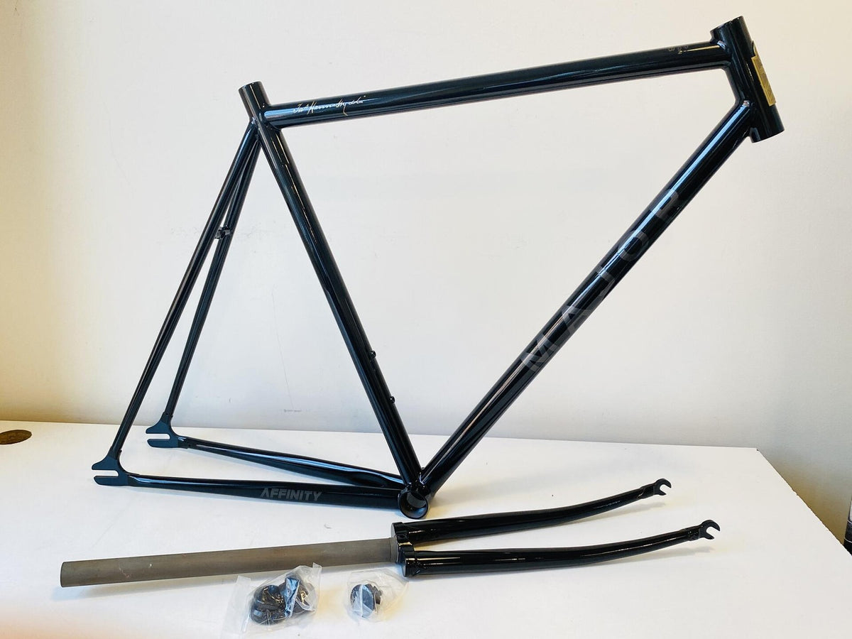 Hennessy / Affinity Major Taylor Cr-Mo Frame & Fork Set 55cm Medium 1
