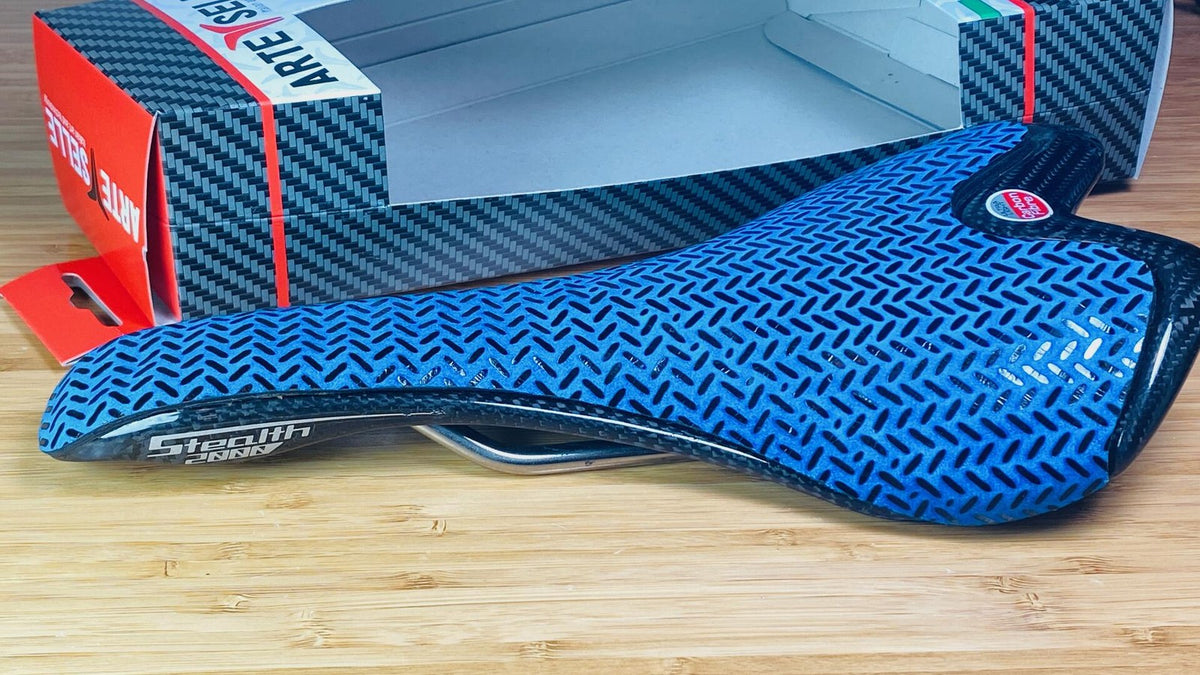 ARTE SELLE Stealth 2000 Carbon Titanium Rail Blue Racing Saddle Made in Italy 2