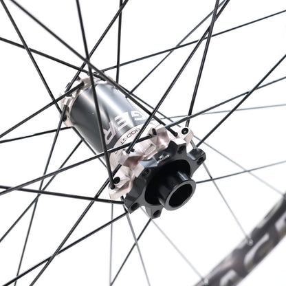 Bontrager Line Elite 30 TLR 29 Front MTB Wheel Boost 15x110 6-Bolt 29mm 5