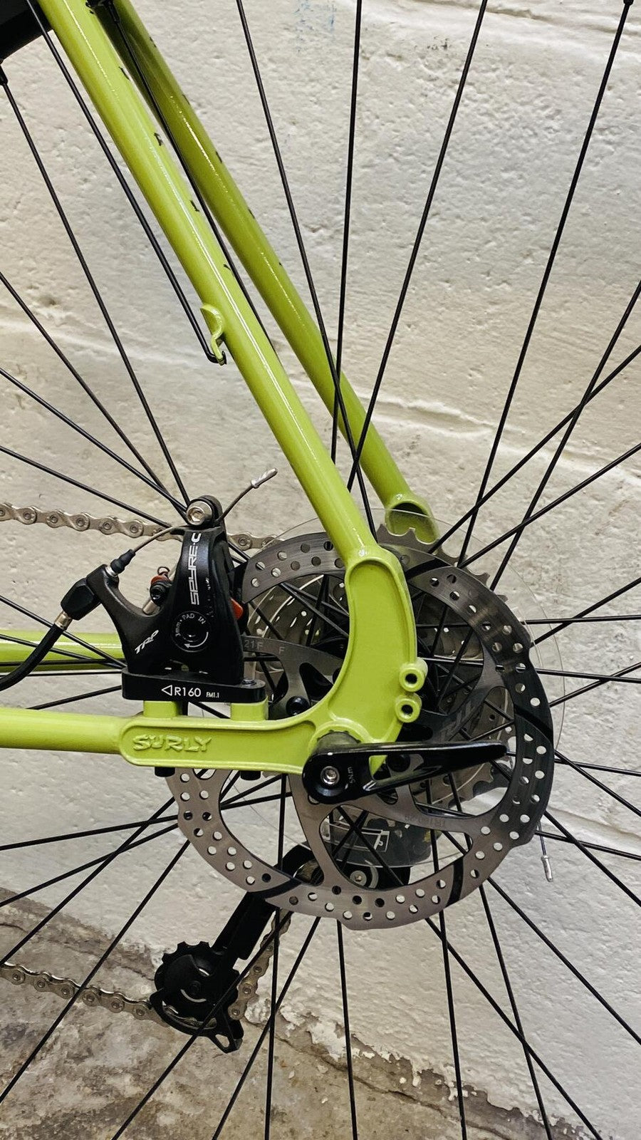 Surly Disc Trucker Bike - 700c Steel Pea Lime Soup 56cm - Altus 14