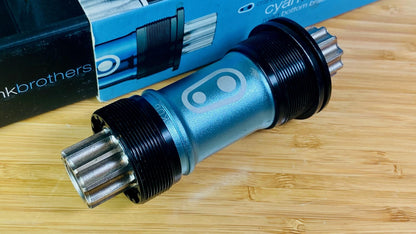 NOS crankbrothers cyanBB ISIS Bottom Bracket 108mm 68-73mm 220g 3