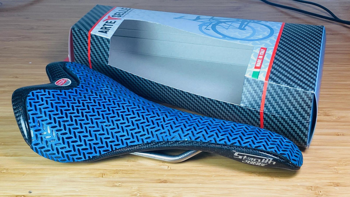 ARTE SELLE Stealth 2000 Carbon Titanium Rail Blue Racing Saddle Made in Italy 1