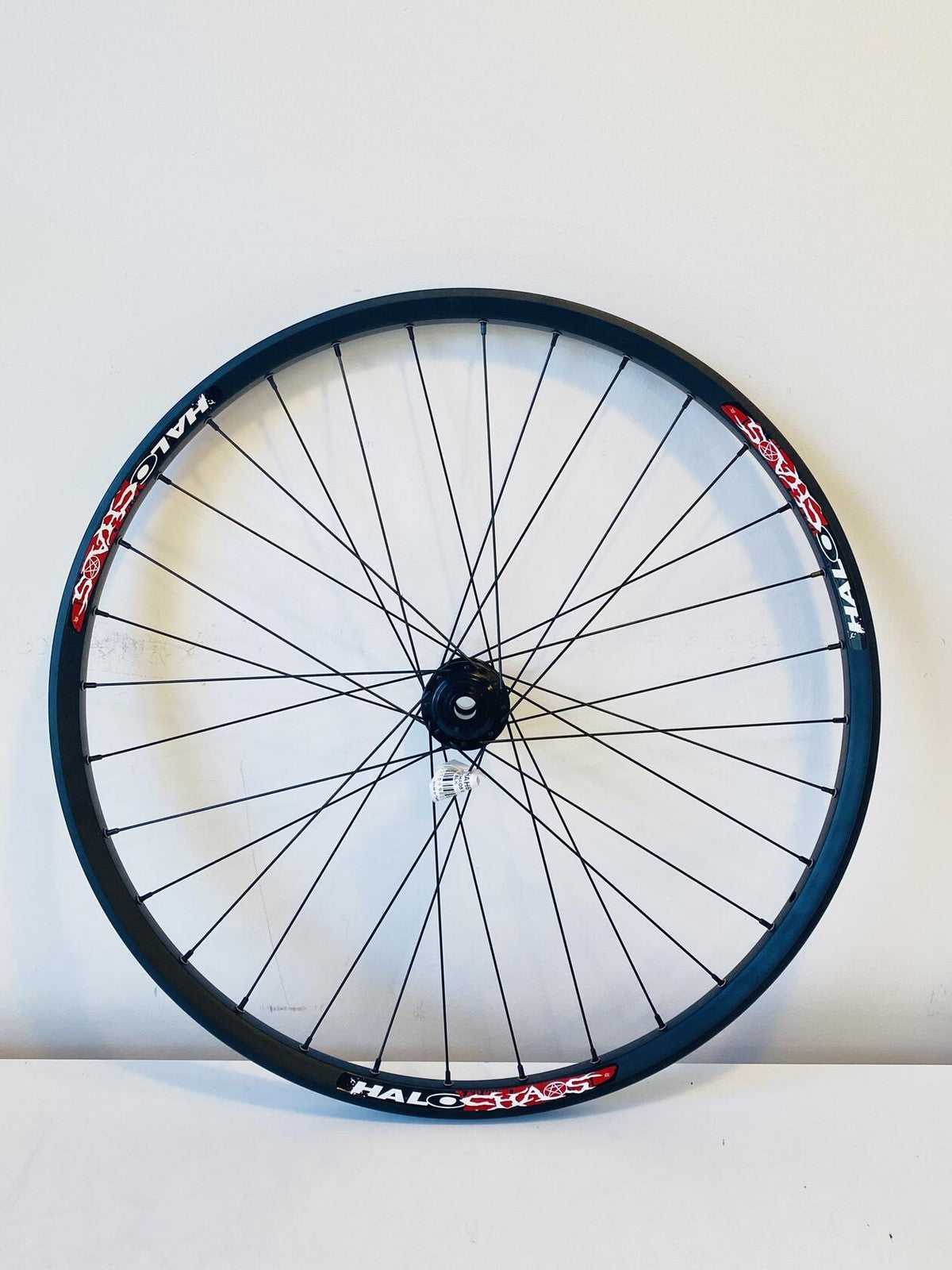 Halo CHAOS 26" Dirt Jump Front Wheel Non-Disc 100x15mm Axle - Black 1