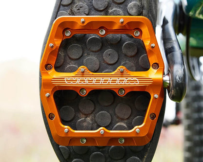 Wolf Tooth Waveform Aluminum Platform Pedals - Black, Large 8