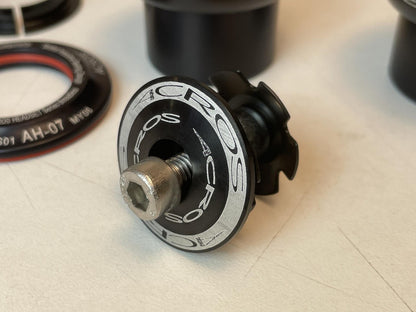NOS ACROS AH-07 S01 Series Threadless 1-1/8" Headset Steel Bearings - Black 4