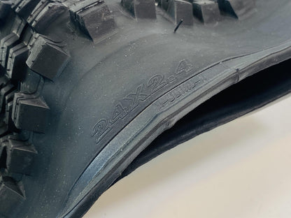Unused Maxxis Minion DHF 24 x 2.4 EXO Tubeless Ready Tire - Storage Worn 5