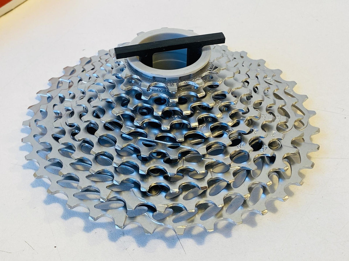 SRAM PG-1050 12-36t 10-Speed Cassette - Silver 2