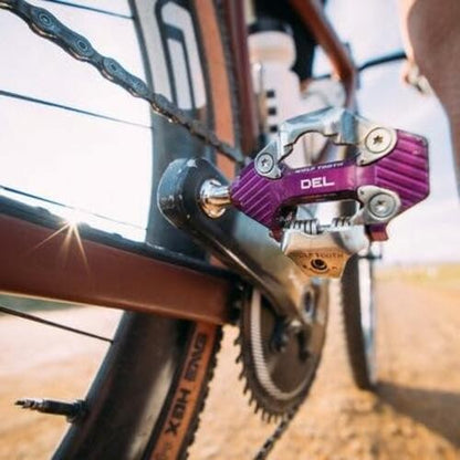 Wolf Tooth DEL Gravel Race Clipless Pedals Alloy, 9/16", Black, for Shimano SPD 2